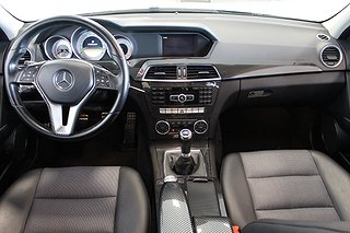 Sedan Mercedes-Benz C 10 av 20