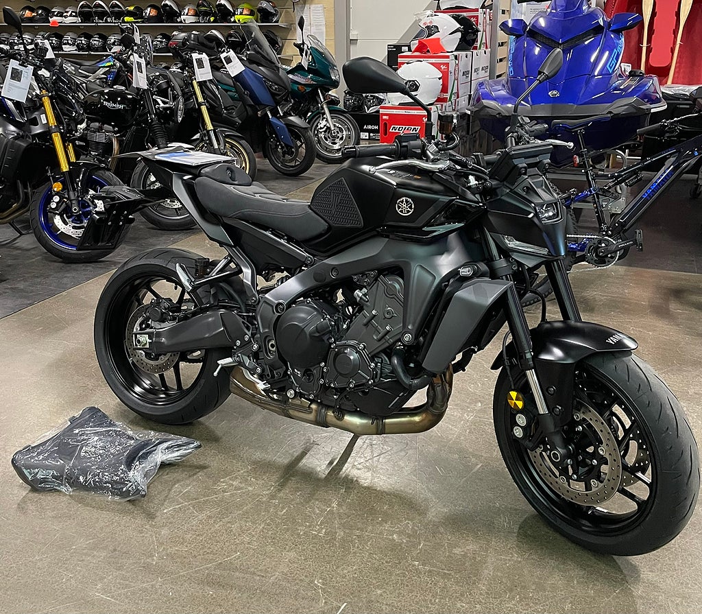 Yamaha MT-09 ABS 200 mil comfort seat tank pads mt09 