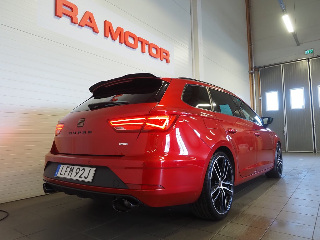 Seat Leon ST Cupra  2.0 TSI 4Drive 300hk | Navi | Beats | Cockpit | 2019