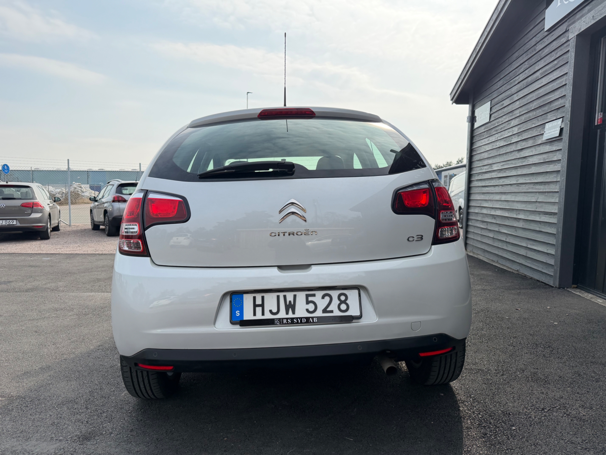 Citroen C3 2015, photo 6/49