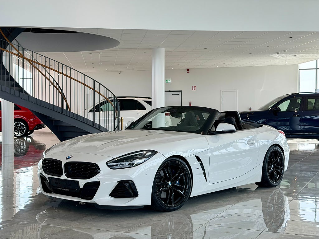 BMW Z4 340hk / Innovation / Head Up / H&K - HiFi / Navi 