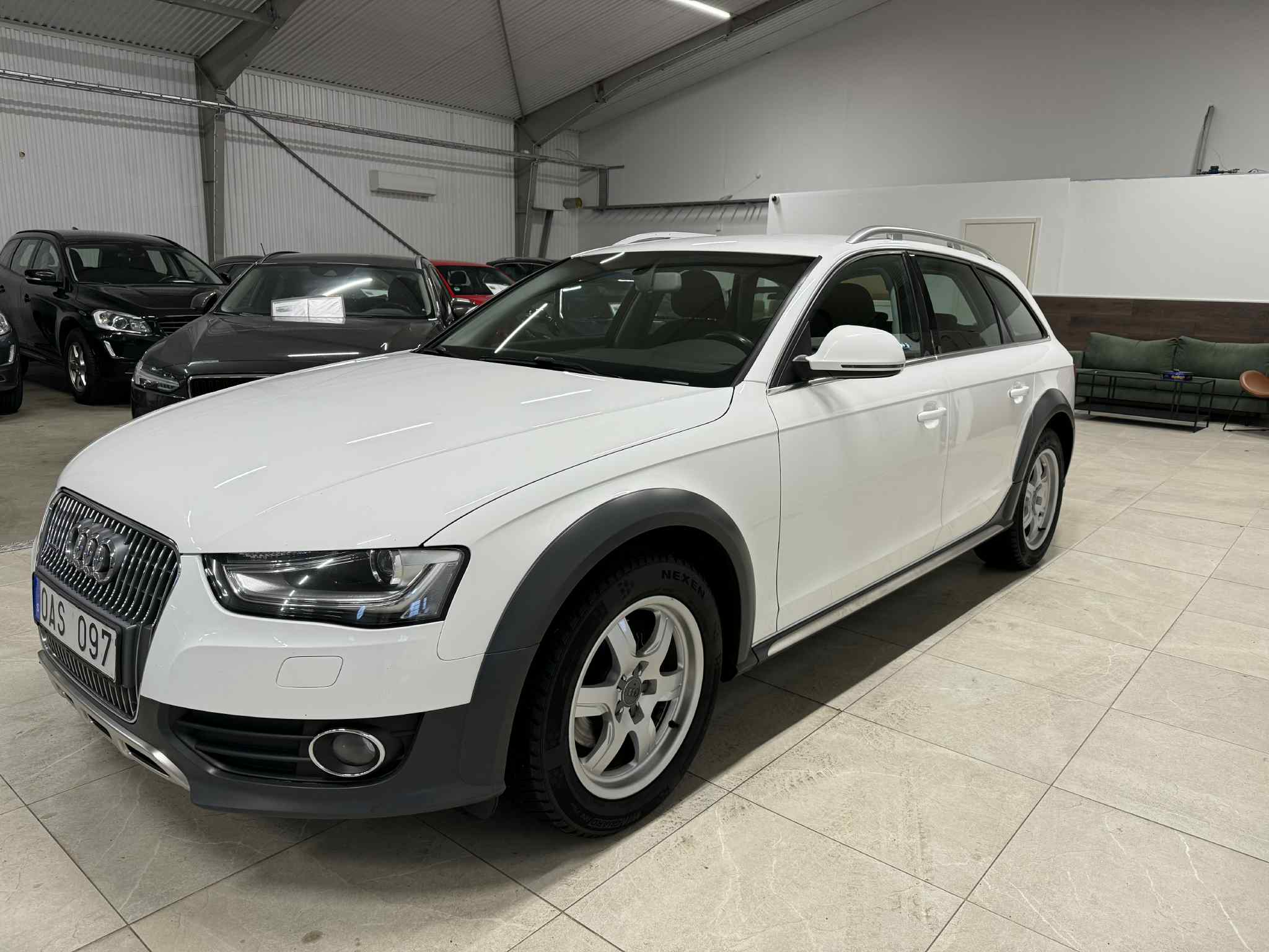 Audi A4 allroad 2014, bild 3/56