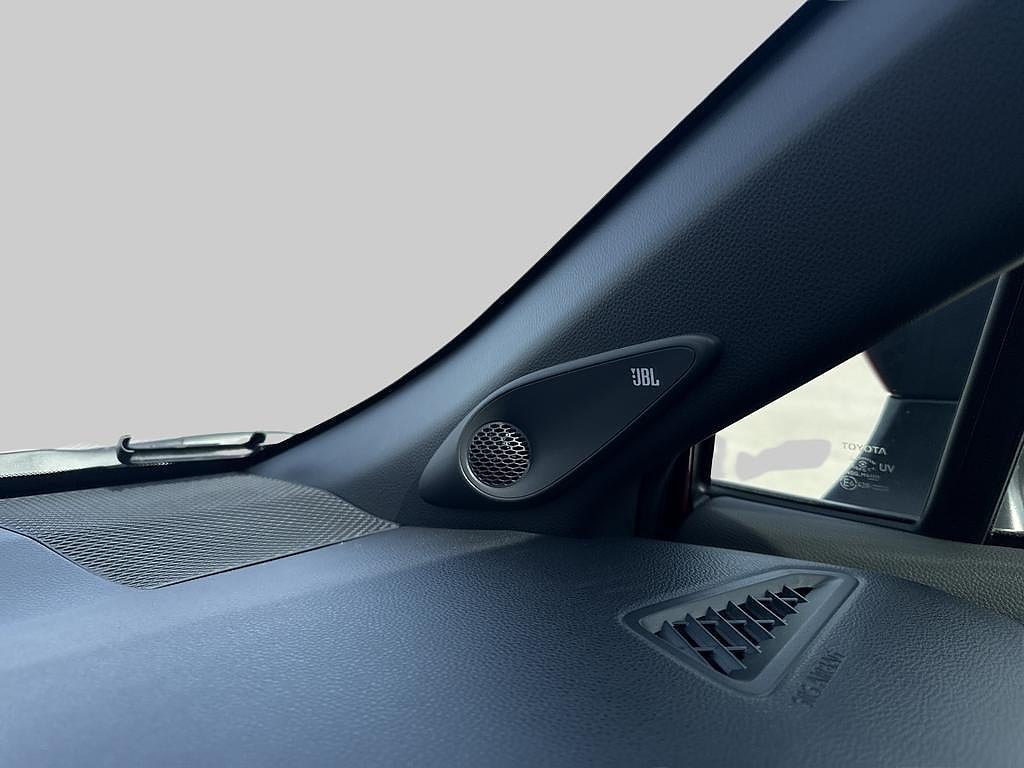 Toyota Corolla Cross 2023 - miniatyr 15