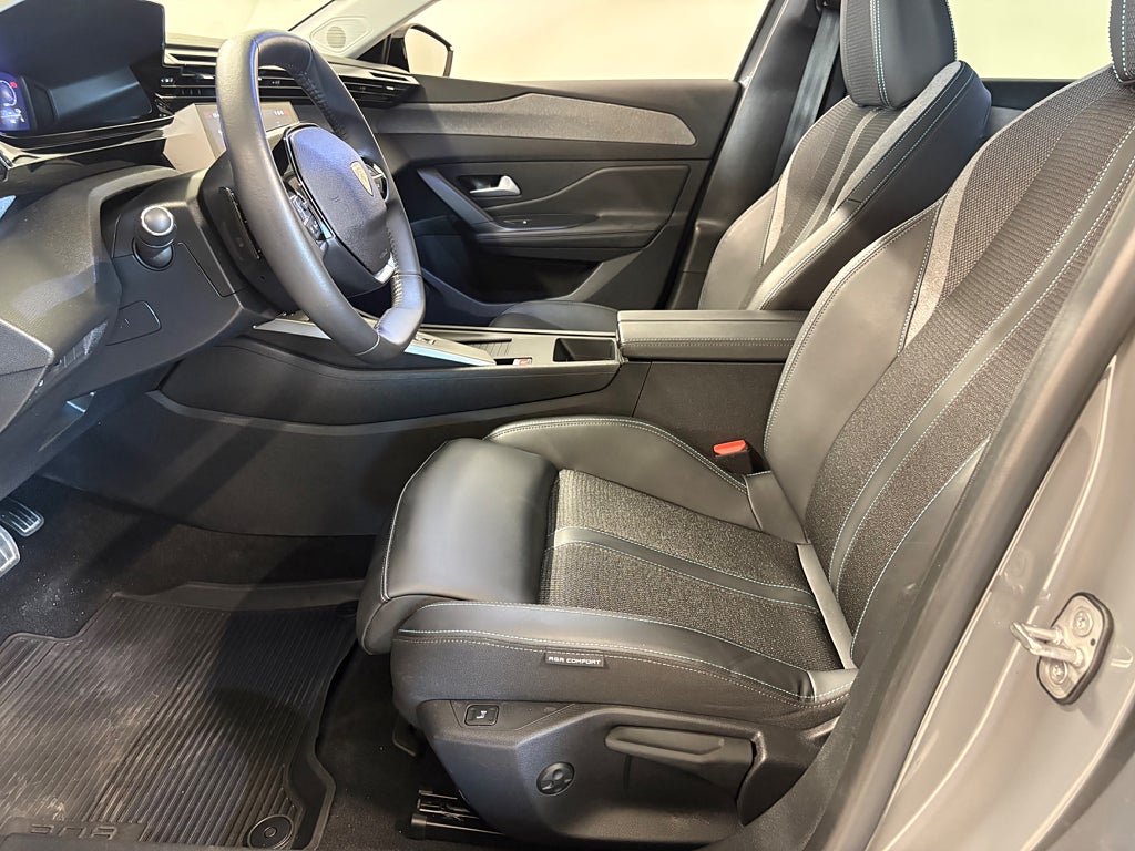 Peugeot 308 sw Allure Hybrid 145 1.2 PT e-DSC SoV Hjul thumbnail