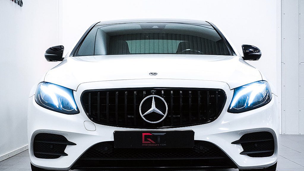 En fin Mercedes-Benz 350d 9G AMG. 