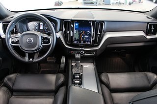 SUV Volvo XC60 11 av 26