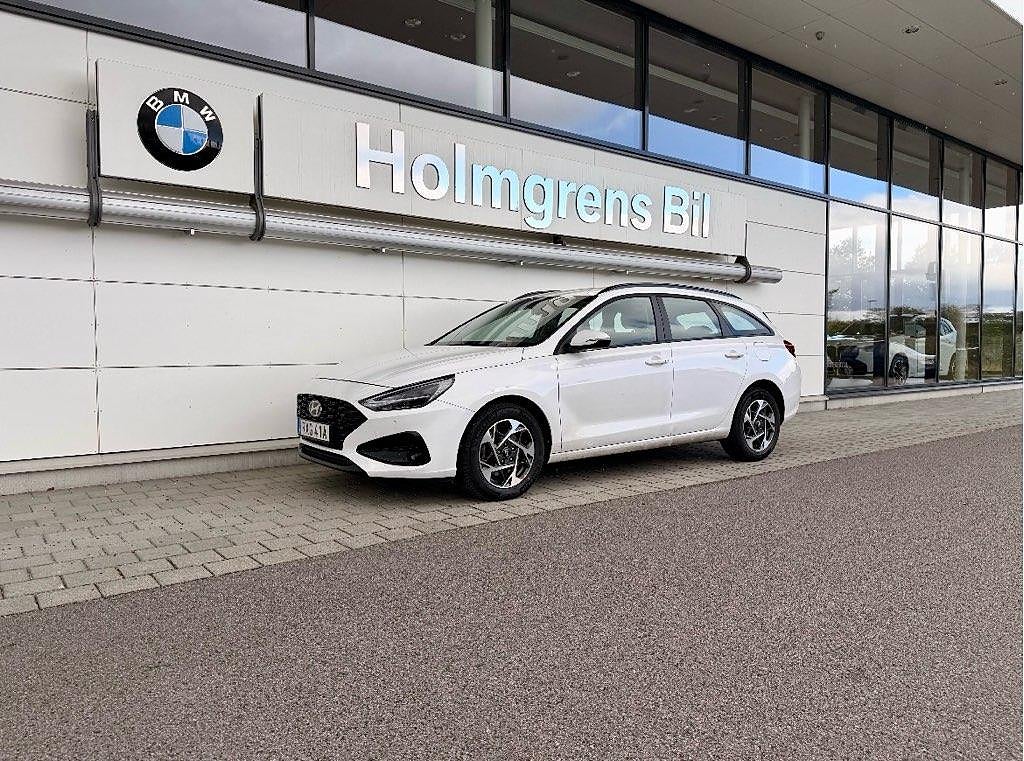 Hyundai i30 1.0 T-GDi 100hk MHEV DCT Essential F Rasspk | Ränta 3,95%