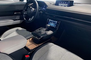 SUV Mazda MX-30 11 av 17