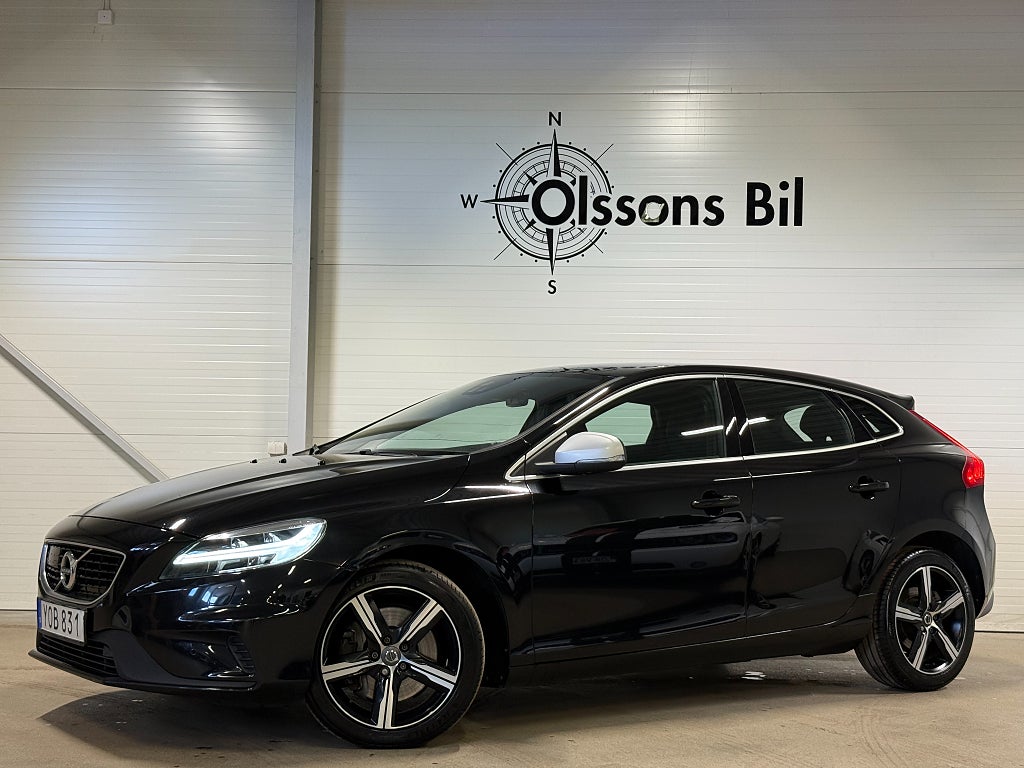 Volvo V40 D3 R-Design Aut D-värm VOC Keyless Linjeassist
