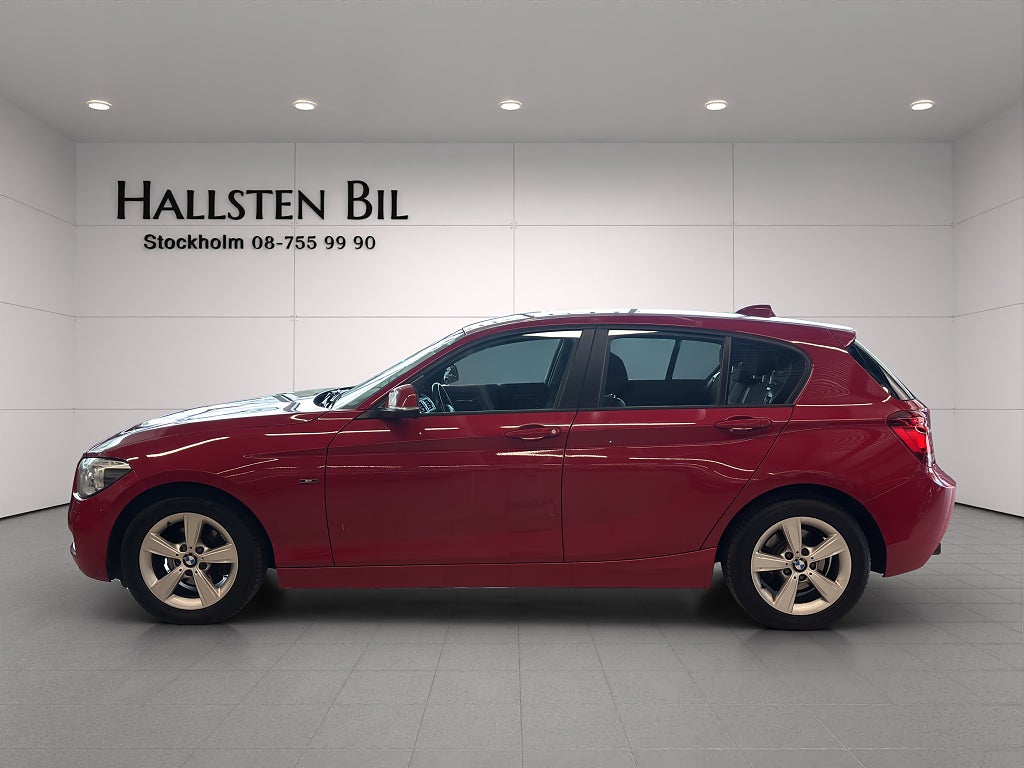 BMW 116i 5-dörrars Sport line Sensorer Svensksåld