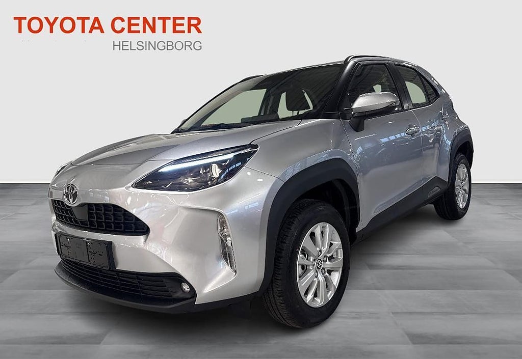 Toyota Yaris Cross Hybrid 115 1,5 Active med Takreling
