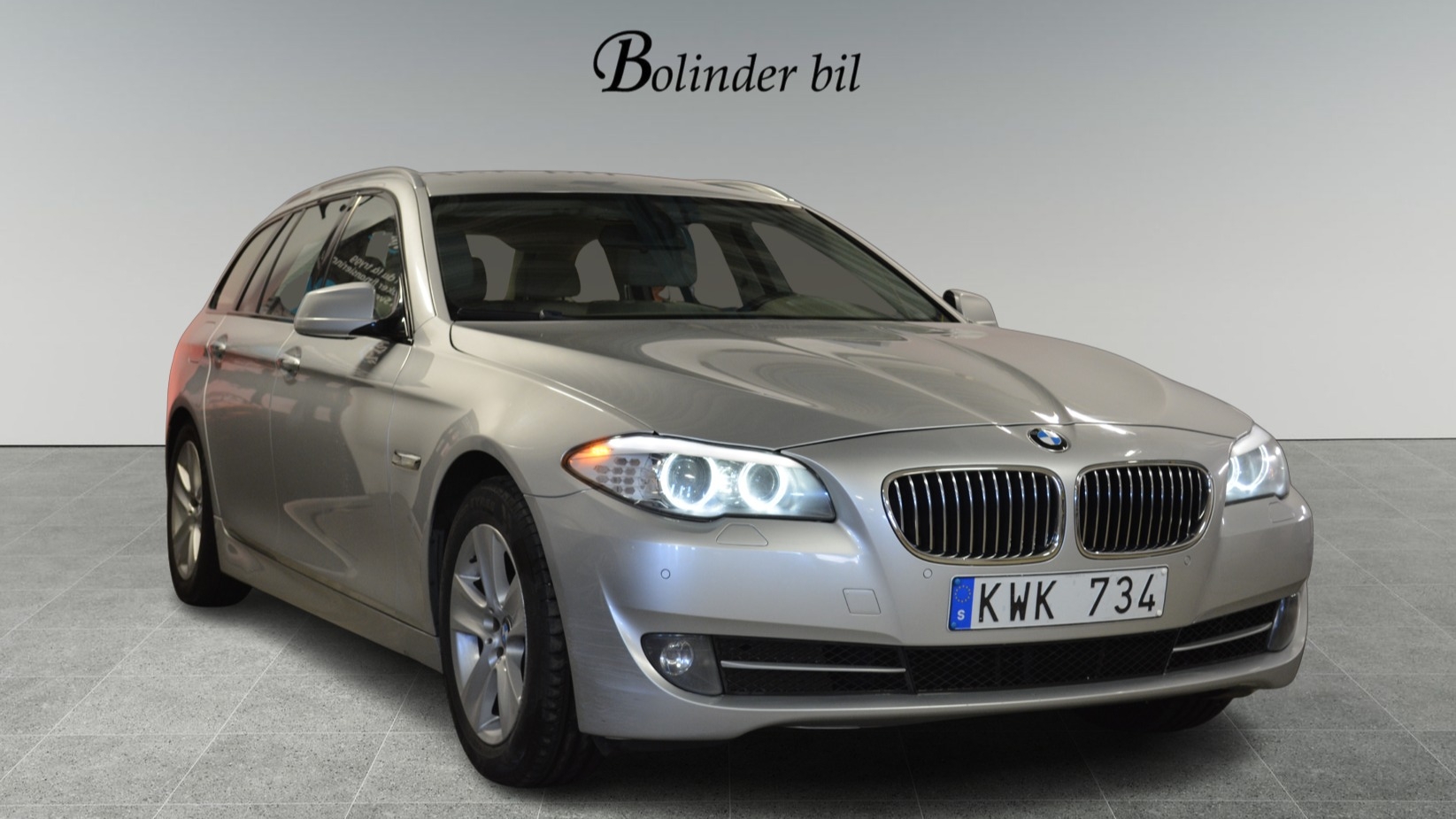 BMW 523