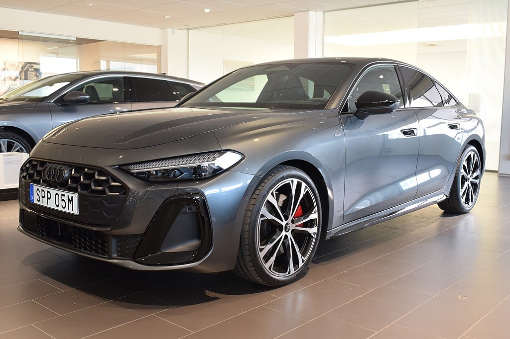 Audi A5 Sedan E-hybrid 367hk S-line Panorama B&O Ny bil 2026