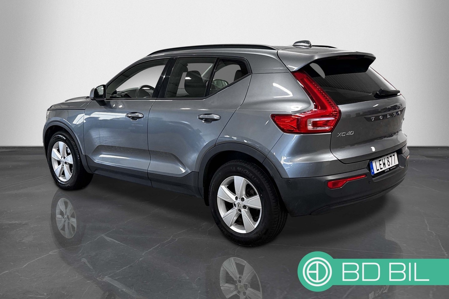 Volvo XC40 2019, photo 2/44