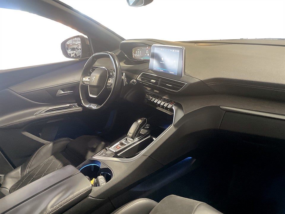Bild på Peugeot 5008 GT 2.0 BHDi 180hk Aut 7-SITS CARPLAY