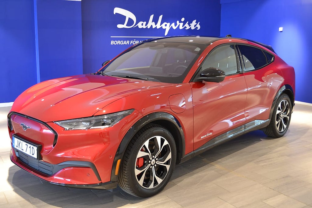 Ford Mustang Mach-E Standard Range AWD 4,95% Teknik+ Panoramtak