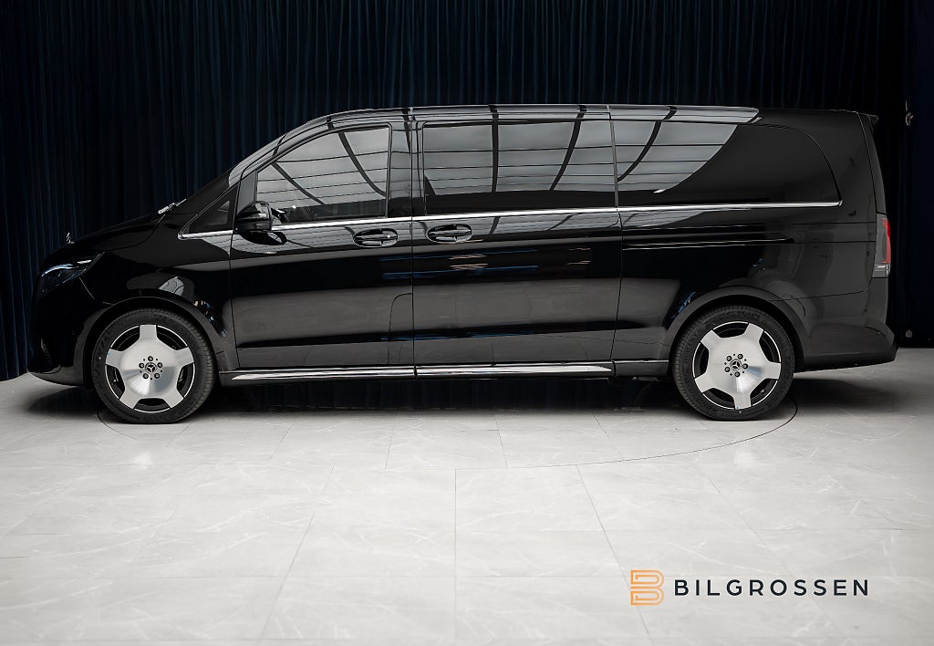 Mercedes-Benz V 300d 4MATIC Lyx Säten Airmatic Massage MOMS