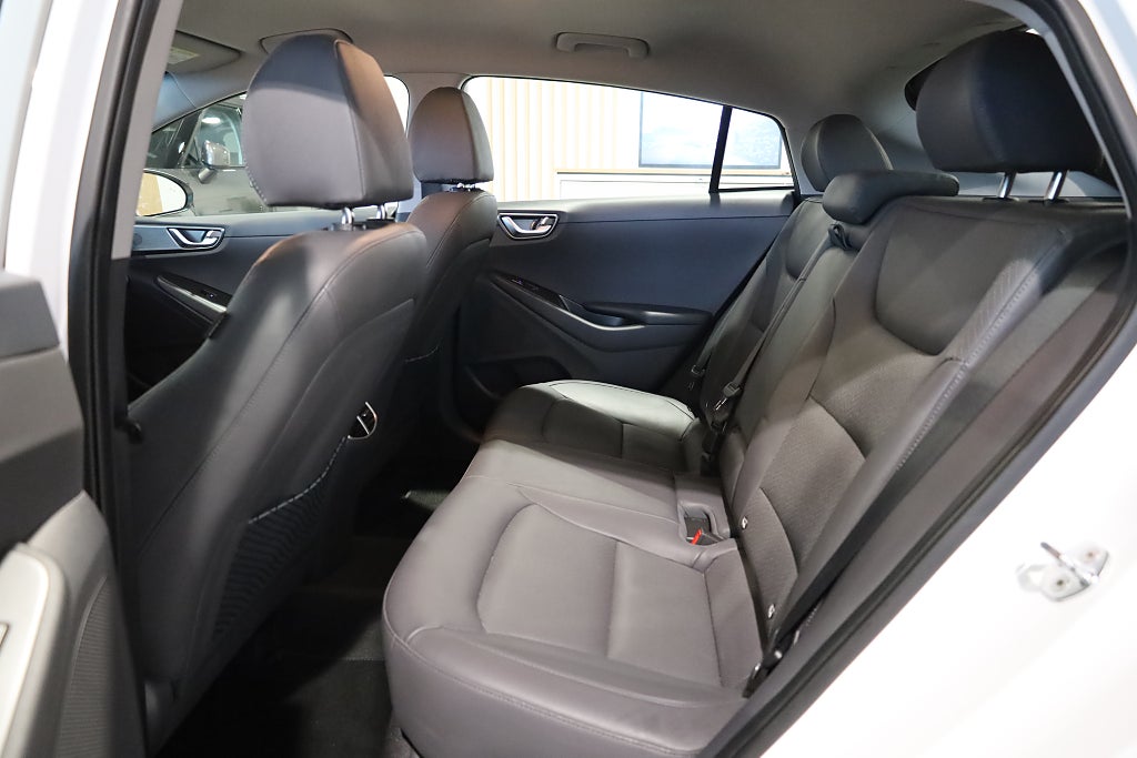 Hyundai IONIQ Electric 38.3 kWh Premium Plus Navi Kamera