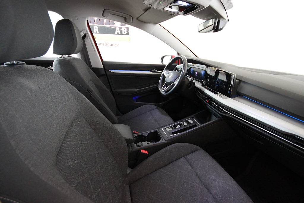 Volkswagen Golf 2023 - miniatyr 3