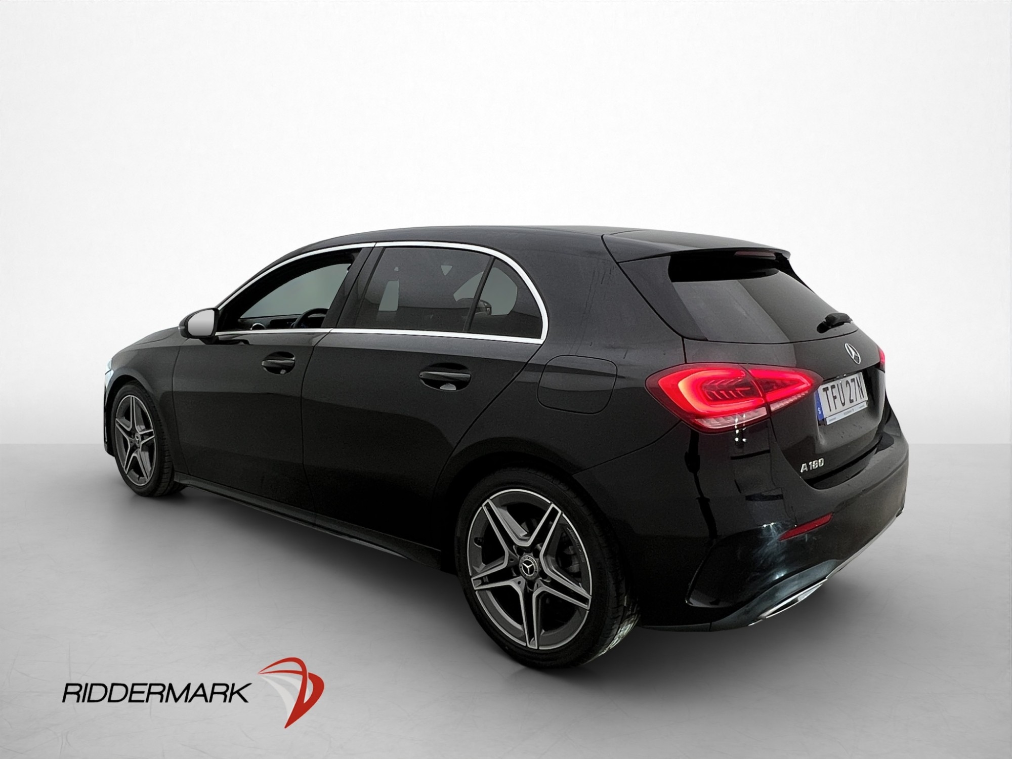 Mercedes-Benz A 180 AMG Line 2020, bild 6/58