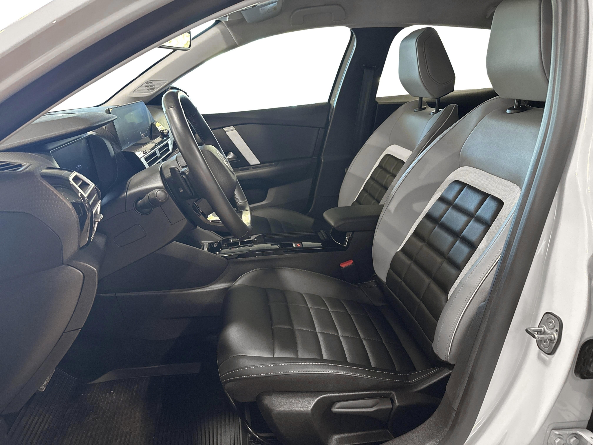 Citroen C4 2025, bild 7/10