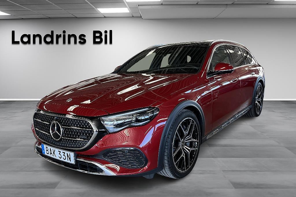 Mercedes-Benz E 300 de 4MATIC All-Terrain/Luftfjädring/Superscreen/Drag
