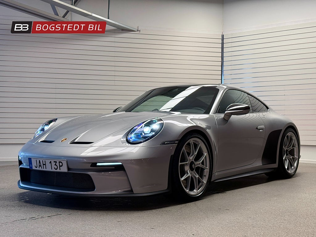Porsche 911 GT3 Touring 992 PDK 510hk | Skalstolar | Kolfibertak