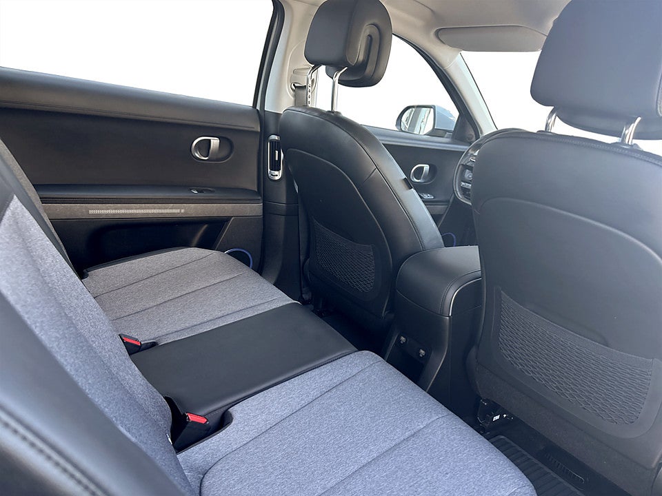 Bild på Hyundai IONIQ 5 Essential 77kWh 228hk Aut B-KAMERA CARPLAY