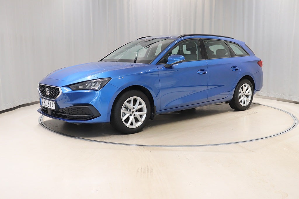 Seat Leon Sportstourer 1.5 eTSI 115hk Aut Drag Värmare Carplay 2025