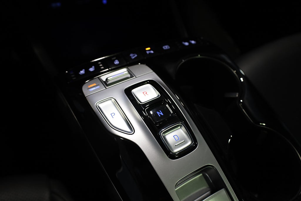 Hyundai Tucson Hybrid AWD Advanced Pano 360° Navi Krell Läder Keyless 2023