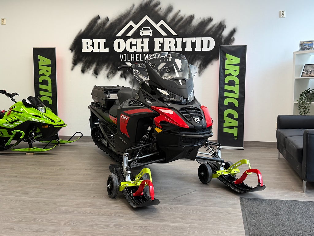 Lynx 49 Ranger 600 EFI 31 mil !