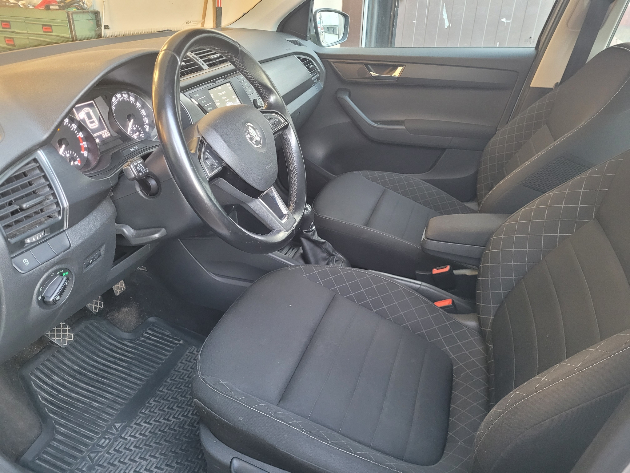 Skoda Fabia 2015, bild 7/10