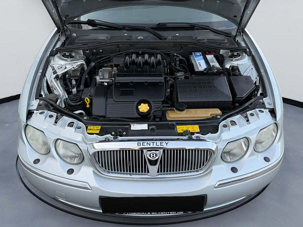 Rover 75 2,0 V6 150hk Auto Connoisseur Bentley Edition 2000, bild 16