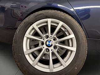 BMW 320D xDrive Sedan S&V-hjul/Farthållare/Parkeringssensorer
