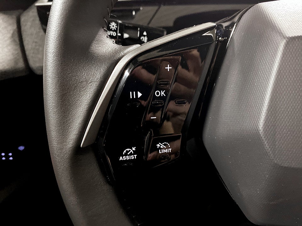 Bild på Peugeot 3008 Allure Hybrid 145hk Aut BACKKAMERA CARPLAY