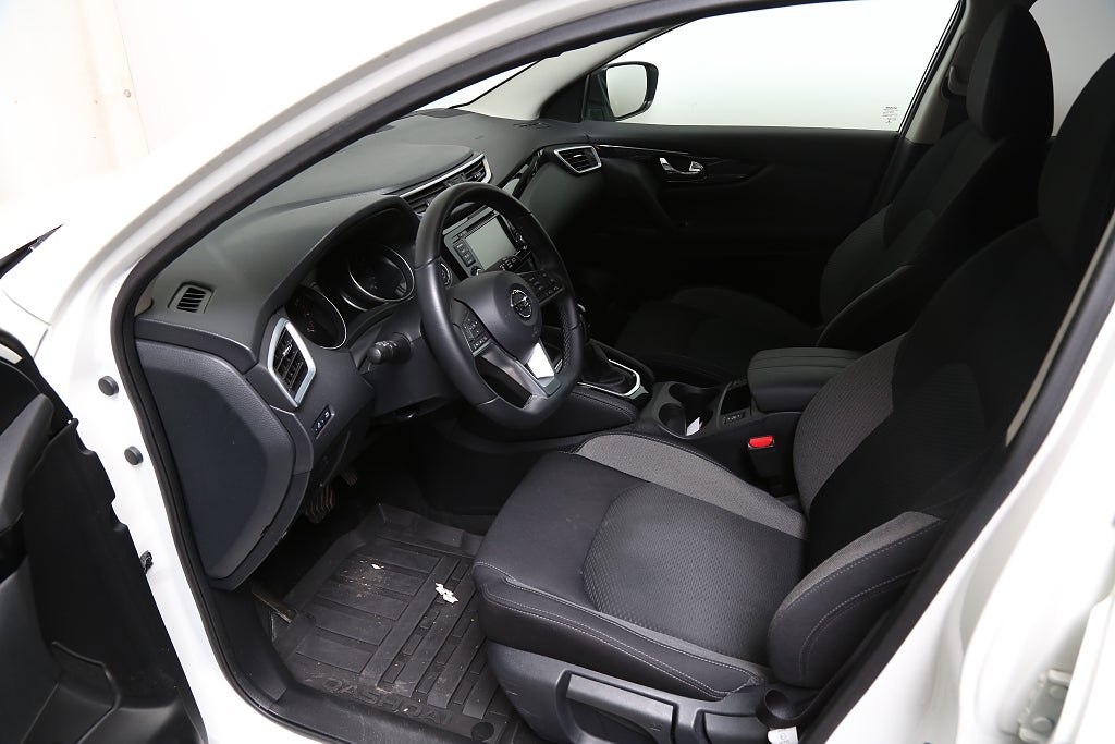Nissan Qashqai 1,3 DIG-T DCT 158hk 360°-kamera 2021