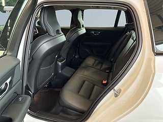 Volvo V60 T6 Plug-In Hybrid AWD PlusDark Edit S&V/Backkamera/MOMS – bild 13