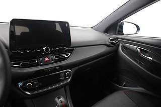 Halvkombi Hyundai i30 13 av 23