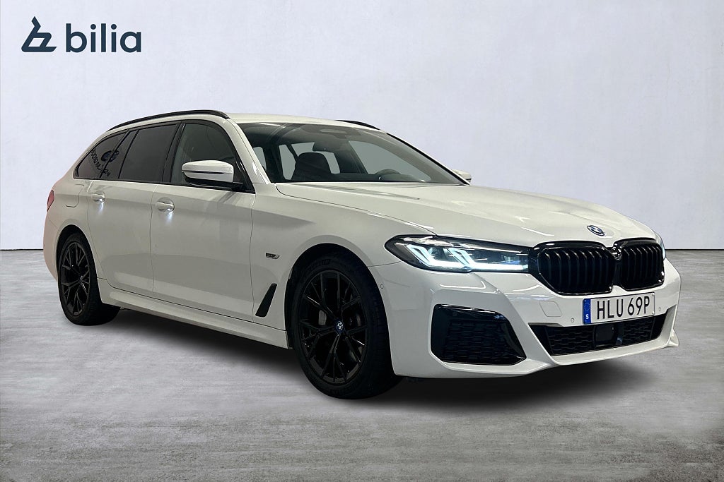 BMW 530e xDrive Touring | M Sport | M Komfortstol | Drag  | HUD | H/K