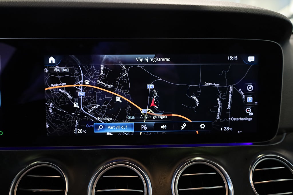 Mercedes-Benz E 300 T de 9G-Tronic Burmester Navi Kamera Värmare Drag 2023