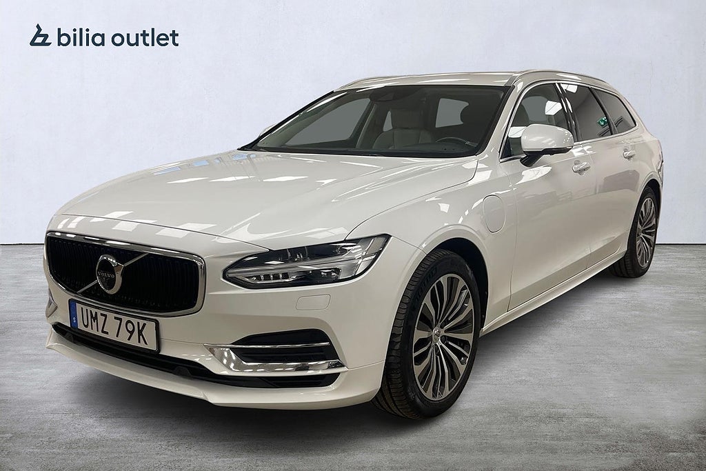 Volvo V90 Recharge T8 AWD Mom Adv Edt VOC Drag Navi HUD MOMS