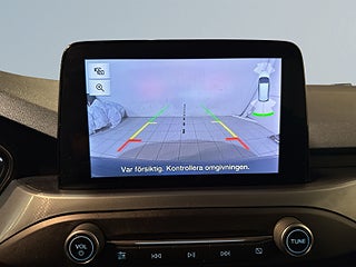 Ford Focus Active EcoBoost Active Mvärm Kamera Rattvärme S/V-hjul – bild 15