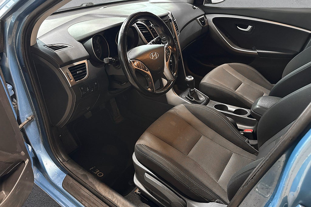Hyundai i30 Kombi 1.6 CRDi Business 1-Ägare Välservad