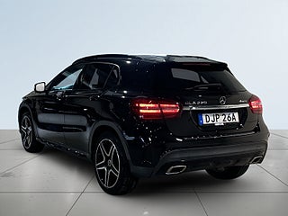 Mercedes-Benz GLA220 220 4MATIC AMG Drag Psens Pano Kamera CarPlay SoV – bild 5