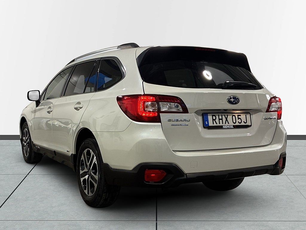 Subaru Outback 2.5 4WD Aut Kamera Farthållare Apple CarPlay BT S&Vhjul