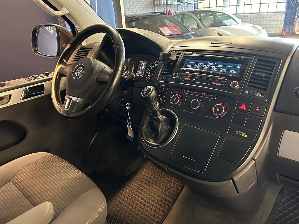 Volkswagen Multivan 2.0 TDI BMT Manual, 180hp, 2012