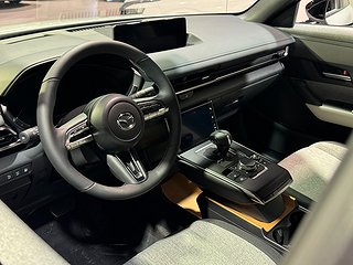 Kombi Mazda MX-30 9 av 17