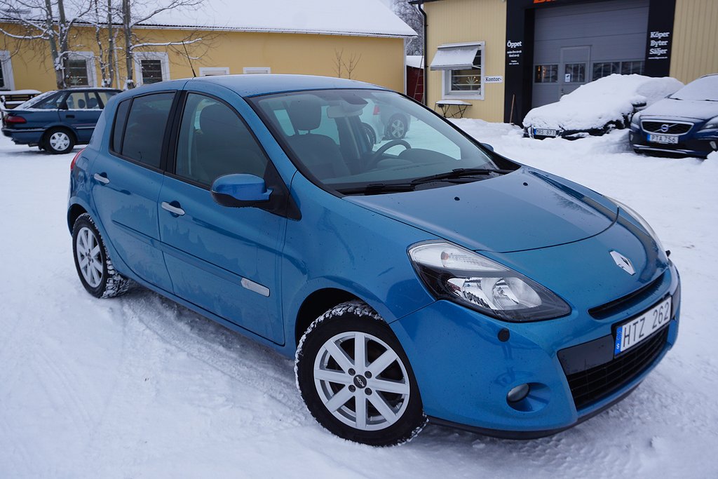 Renault Clio 5-dörrars 1.2 8.200 Mil