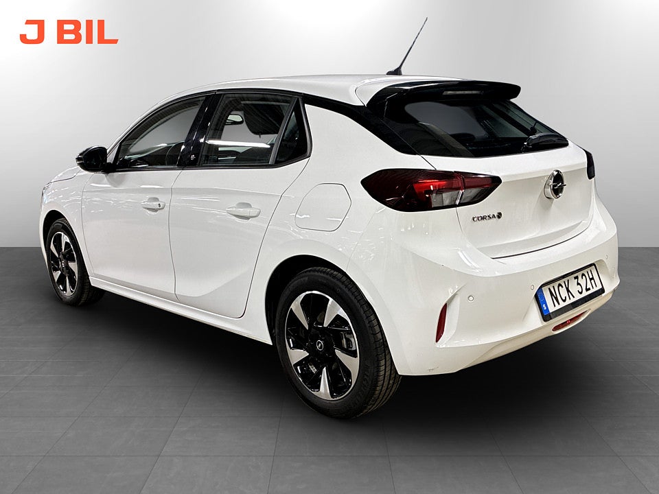 Bild på Opel Corsa-e Design & Tech 50 kWh 136hk Aut B-Kamera Carplay