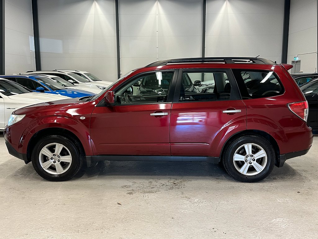 Subaru Forester 2.0 150HK X 4WD DRAG KUPE-VÄRMARE VÄLSERVAD